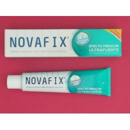 NOVAFIX ULTRA FUERTE FRESCOR ADHESIVO PROTESIS DENTAL 70 G